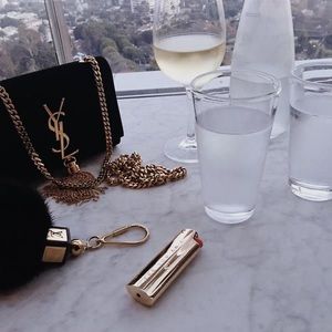 Meet your Posher, Gabriela